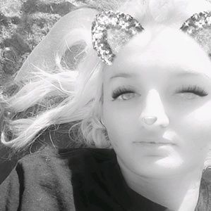 Meet your Posher, Jayla